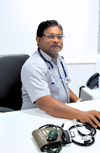 photo of Dr. Muthasim